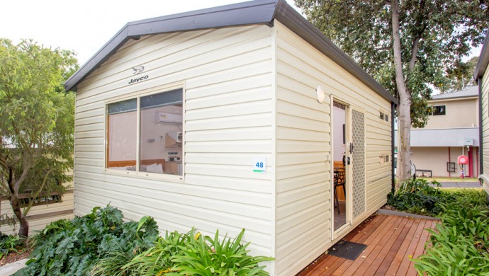 1 Bedroom Cabin 4 Berth